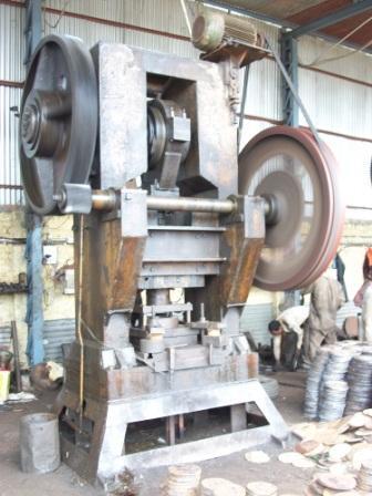 Flange making machine