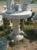 GARDEN ROUND TABLE