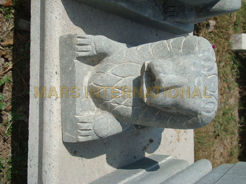 STONE LION 2 - Stone, 30-40 cm, Gray | Polished Finish, Durable Design, Aesthetic Decorative Accent