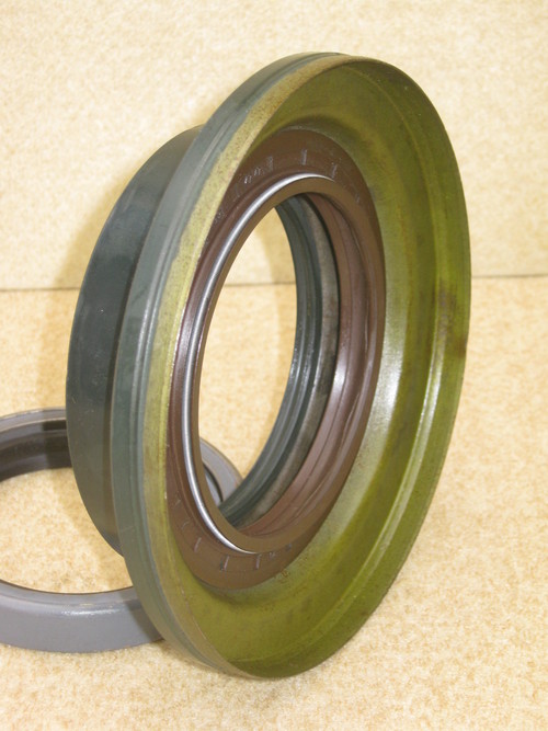Mann truck diffrential seal
