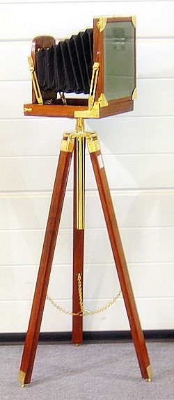 STUDIO LAMP