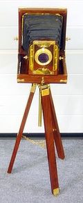 Studio Lamp - Wood Brass 30x20x40 Cm, Brown | Vintage Wooden Tripod, Antique Look, Decorative Camera Stand