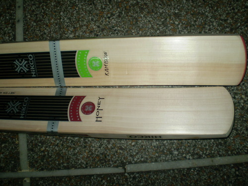KASHMIR/ENGLISH WILLOW CRICKET BATS