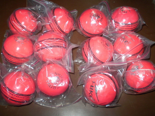 PINK CRICKET LEATHER BALLS