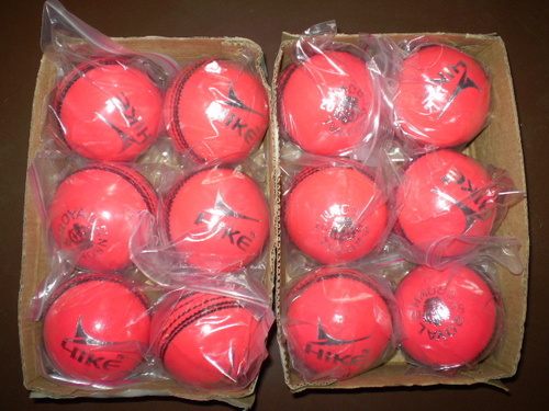 PINK CRICKET LEATHER BALLS