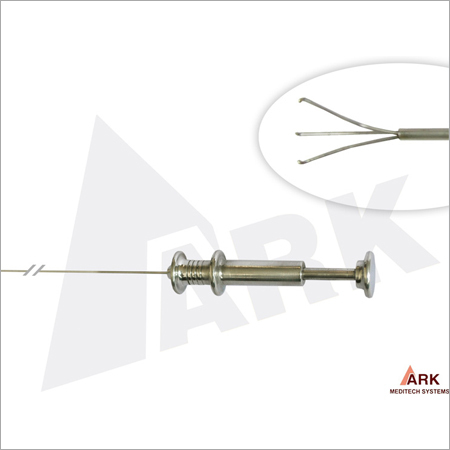 URS Tripronge Forceps