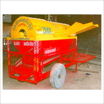 Multi Crop Thresher - Mild Steel 2m x 1.5m x 1m Red | High Output Fuel Efficient Easy Operation Durable Design