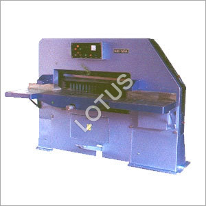 Automatic Paper Cutting Machine With Spring Clamping