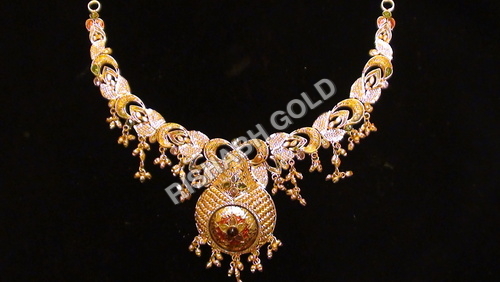 Gold NECKLACE