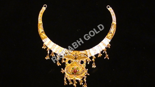 Ladies Studded Gold Necklace