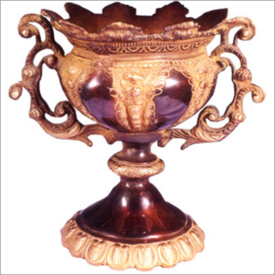 Vases & Pillers/Stands