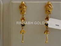 EARINGS