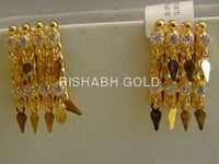 EARINGS