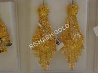 EARINGS