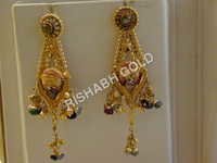 EARINGS