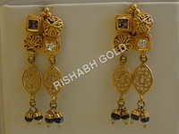 Gold EARINGS