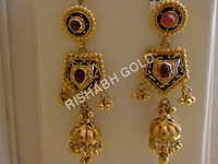 EARINGS