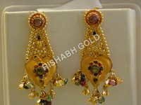 EARINGS