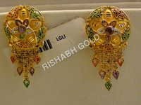 EARINGS