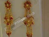 EARINGS