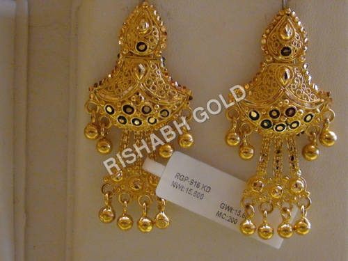 Gold EARINGS