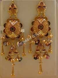 EARINGS