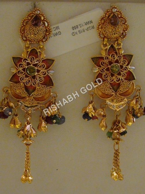 Gold EARINGS