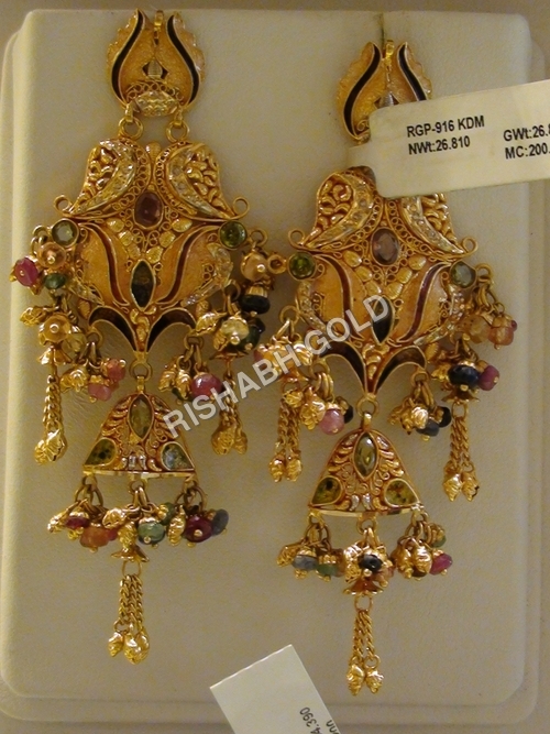 Gold EARINGS