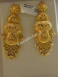 EARINGS