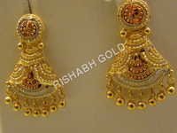 EARINGS