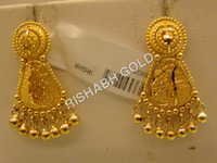 EARINGS