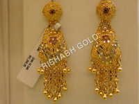 EARINGS