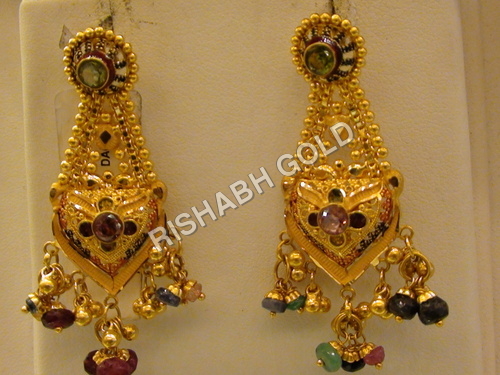 Gold EARINGS