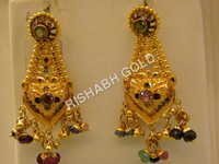 EARINGS