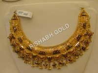 Ladies Party Wear Gold Necklace
