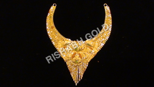 Ladies Gold Necklace