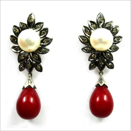 Stylish Victorian Earrings
