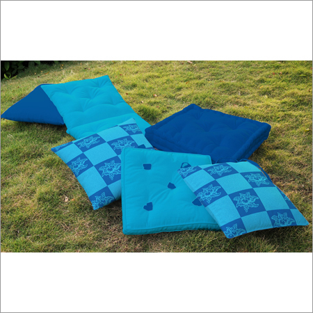 Dyed Cotton Cushion Cover