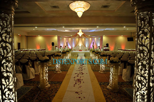 Golden Lighted Aisleway Pillars - Metal with Crystal, 3.5-4 Feet, Inner Lighting | Elegant Carved Design, Royal Look