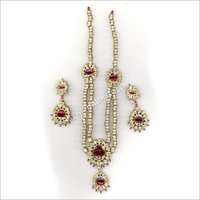 Stone Studded Gold Necklace Set