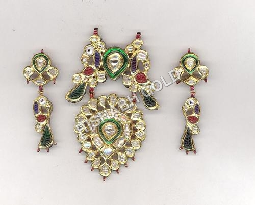 Traditional Kundan Meena Pendent Set