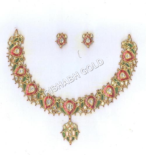 Fancy Kundan Necklace Set