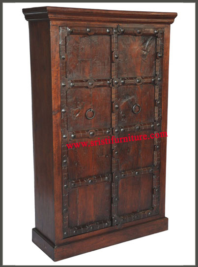 Wooden Polish Almira