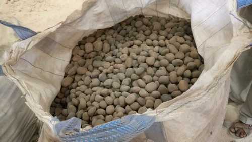 High Hardness Round Ceramic hard stone Media ball Pebbles 8 hardnesh