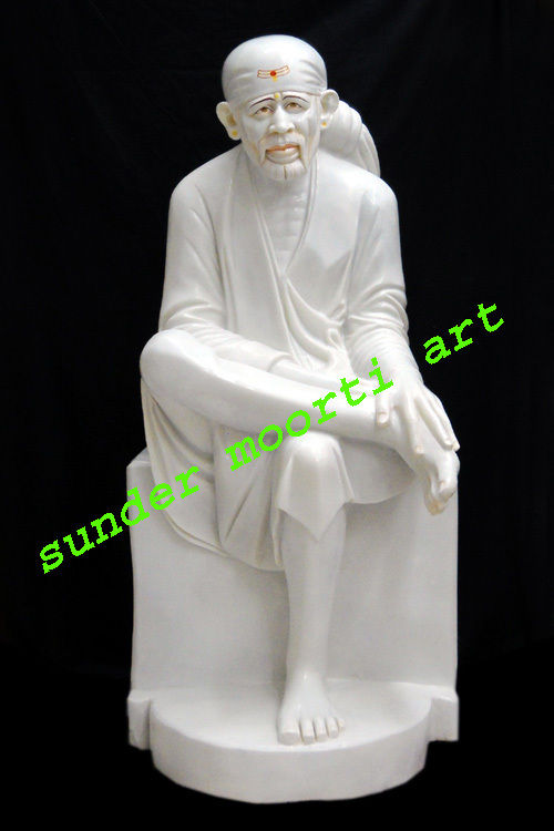 Sai Baba Statue