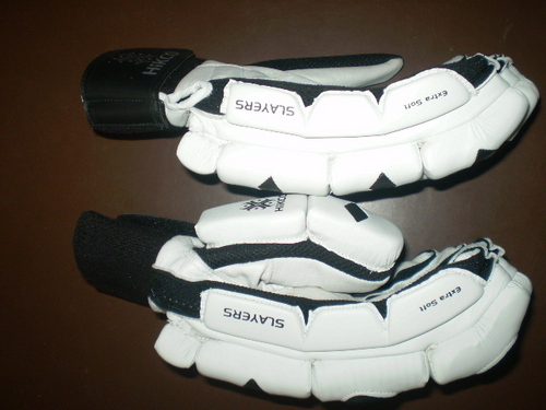 SLAYERS Hand BATTING GLOVES