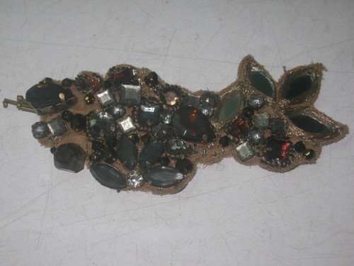 Bead Brooch Pin