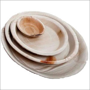 Round Shaped Palm Leaf Plates