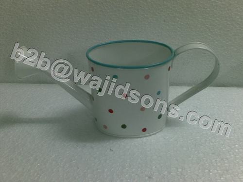 OVAL WATER CAN DOTTED COLOR
