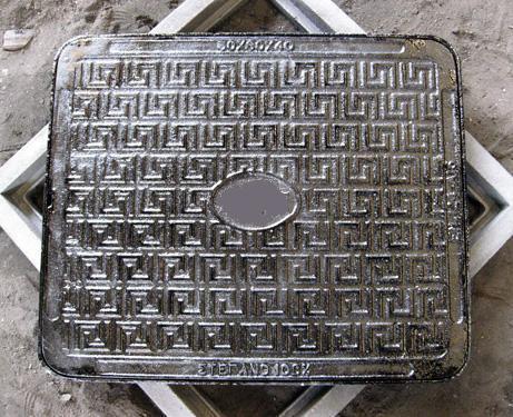 Cast Iron Manhole Cover With Frame
